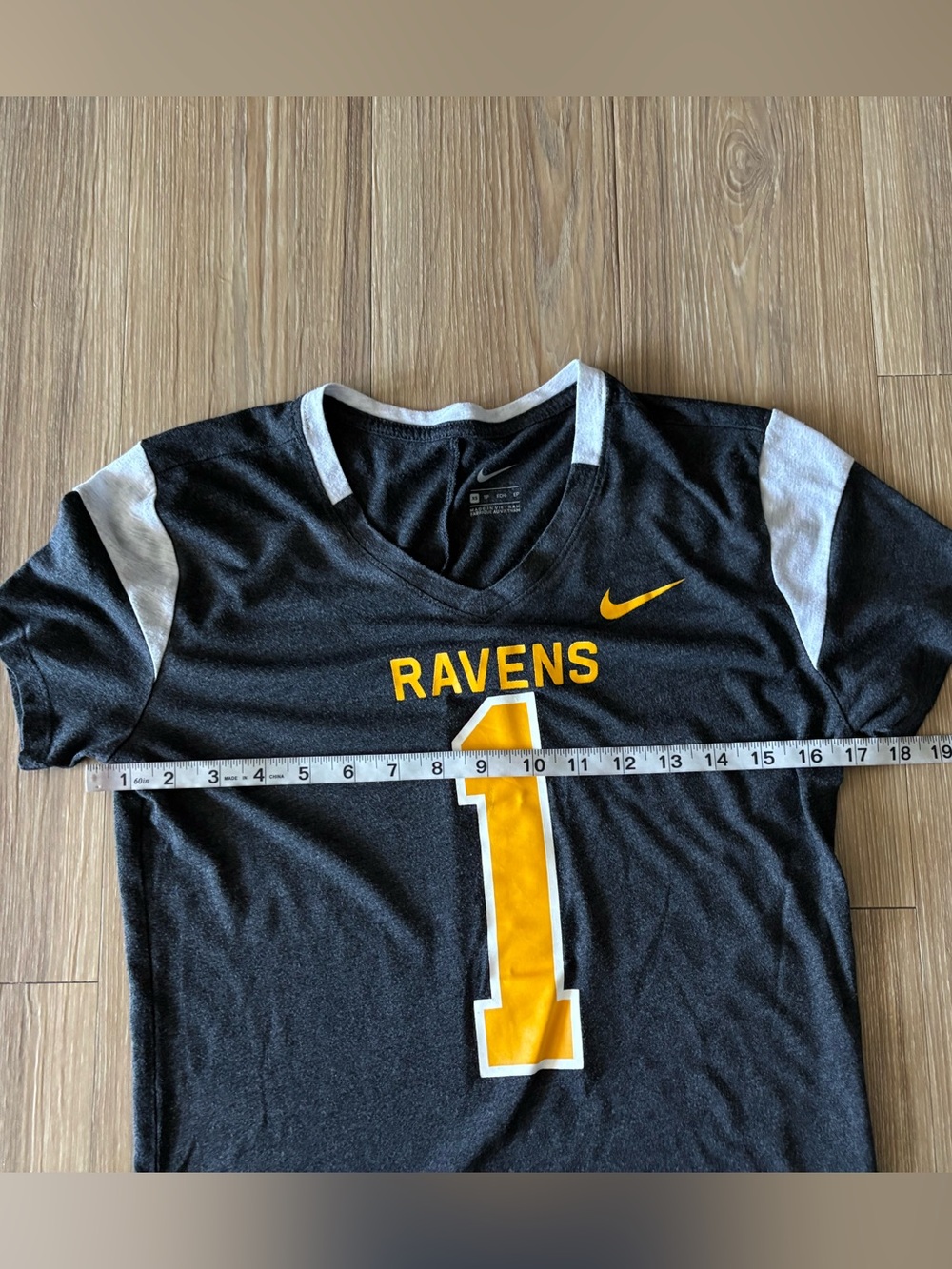 NIKE Baltimore Ravens Jersey T-Shirt Gray Yellow Football Game Day Top Women XS - Picture 6 of 11